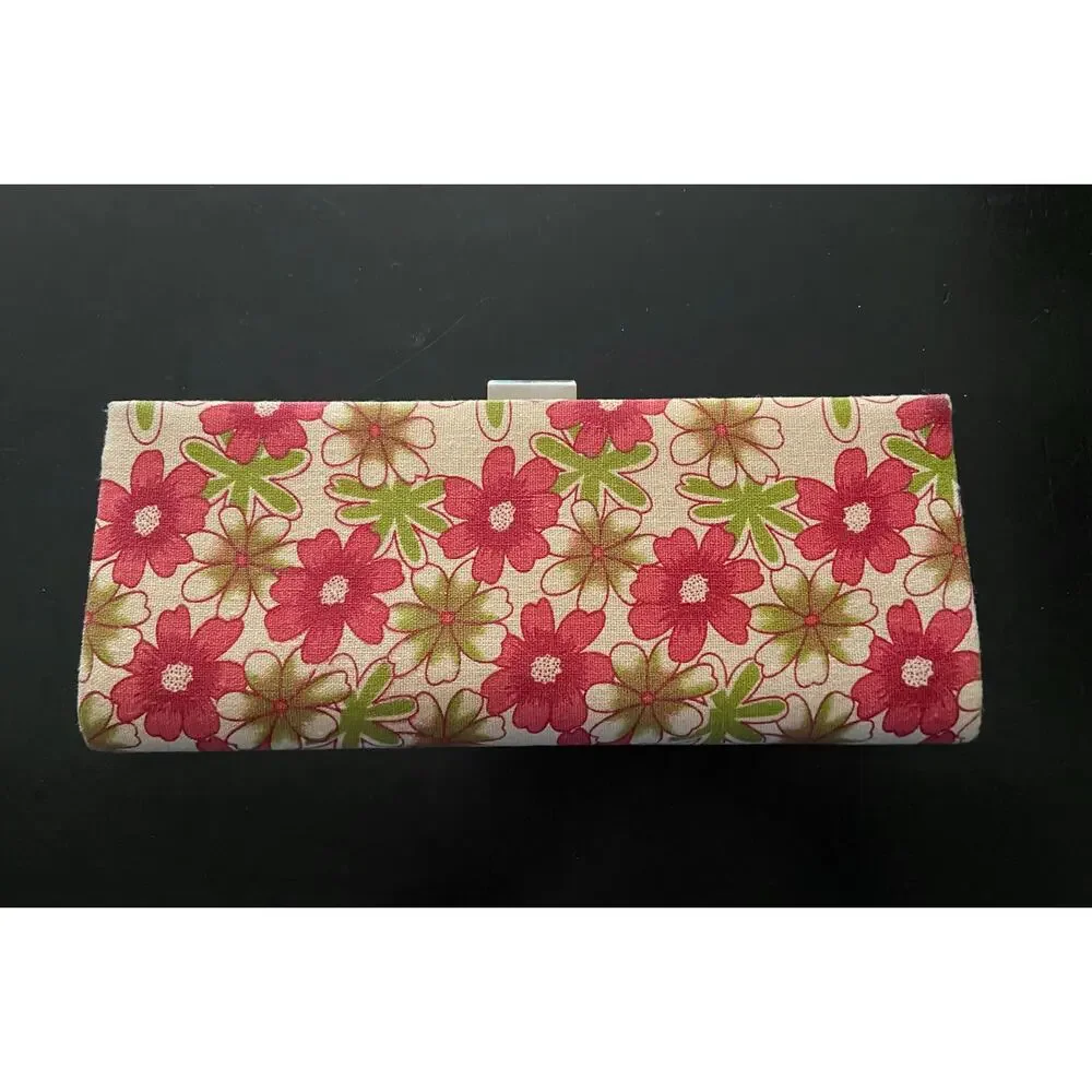 Spring Floral Clutch Purse w/Chain Strap